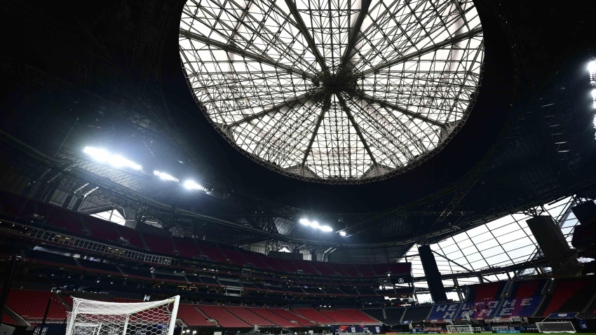 Imagen del interior del Mercedes-Benz Stadium