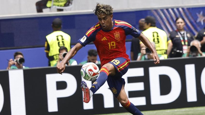 Lamine Yamal, durante el España - Bélgica
