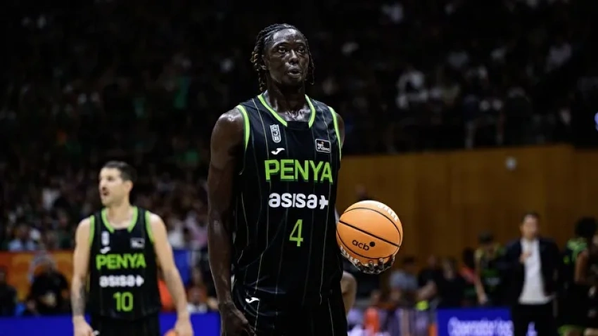 Eli Ndiaye, ahora en el Joventut cedido por el Madrid, fue un objetivo estratégico del Valencia Basket