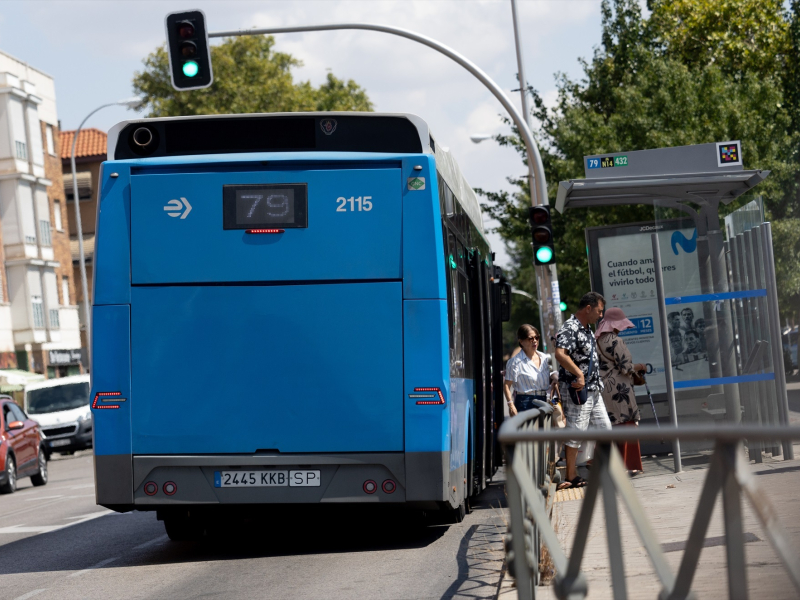 Un autobús de la línea 79 de la EMT en Madrid