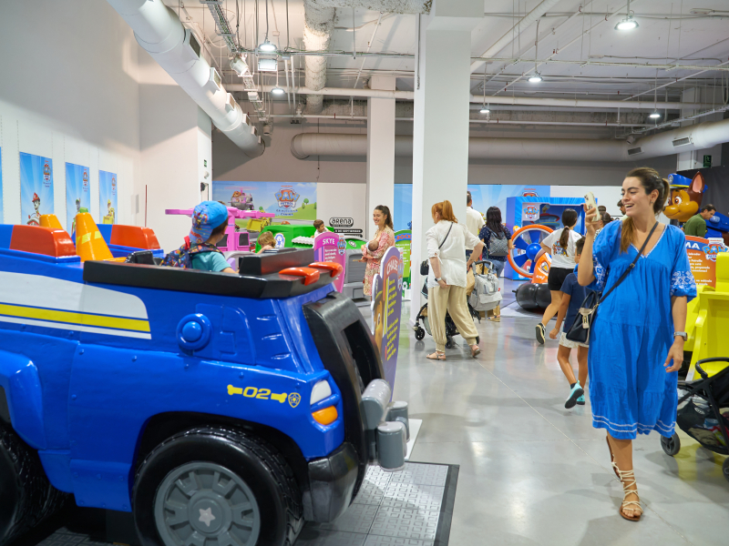 El Centro Comercial Arena acoge el mayor evento de la Patrulla Canina en Valencia