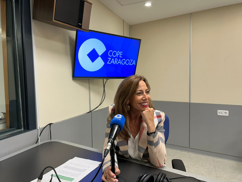 La alcaldesa Natalia Chueca en los estudios de COPE