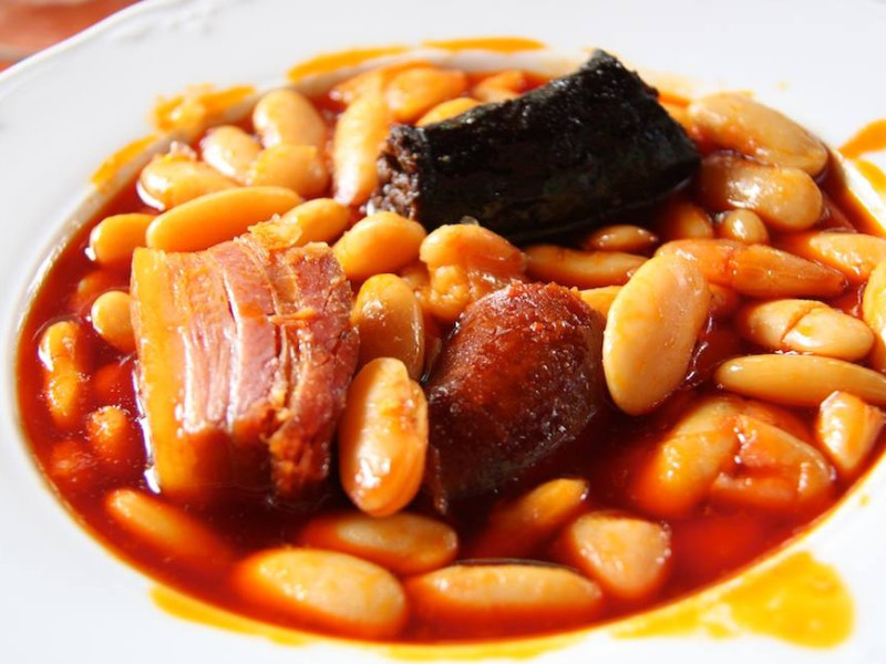 La fabada asturiana, el plato más típico de las gastronomía asturiana