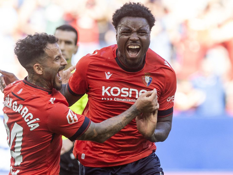 Boyomo celebra el gol en El Sadar