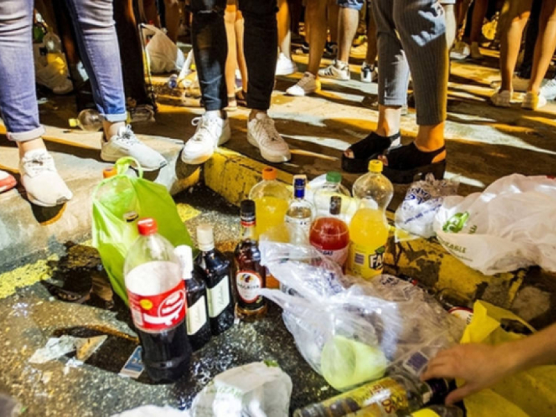 Ejemplo de un botellón