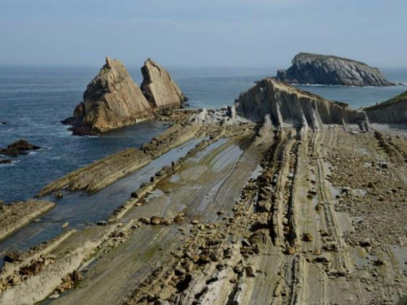 La Costa Quebrada ya es Geoparque Mundial