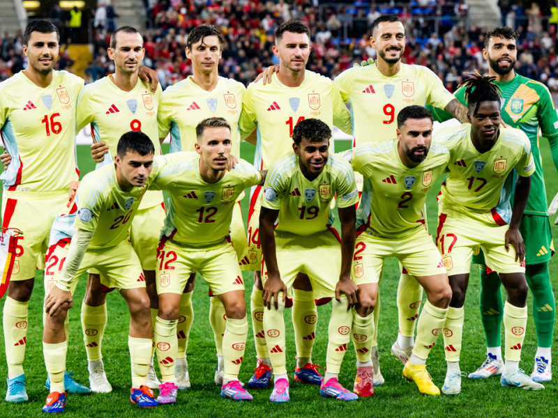 Once titular de la selección española frente a Suiza, en la Liga de Naciones