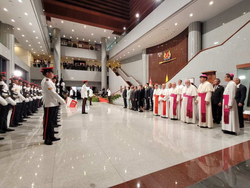 El Papa Francisco con las autoridades de Singapur