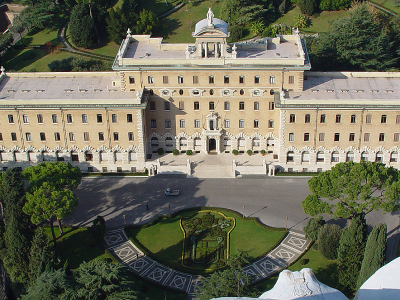 En imagen, el palacio del Governatorato del Vaticano