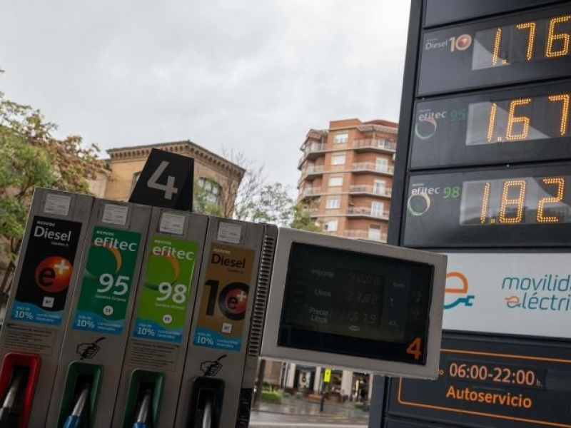 Gasolinera

REMITIDA / HANDOUT por GOBIERNO DE ARAGÓN
Fotografía remitida a medios de comunicación exclusivamente para ilustrar la noticia a la que hace referencia la imagen, y citando la procedencia de la imagen en la firma
12/9/2024