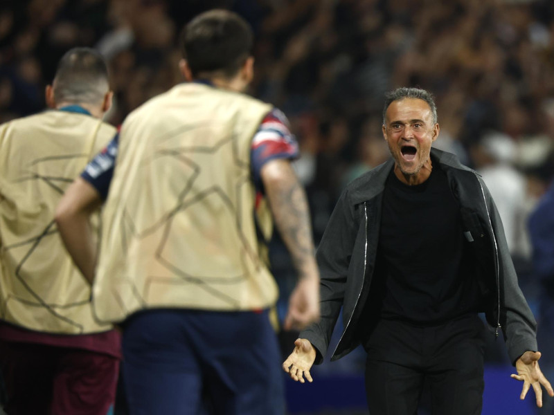 Paris (France), 18/09/2024.- Head coach Luis Enrique of PSG celebrates the 1-0 goal during the UEFA Champions League soccer match between Paris Saint-Germain and Girona FC in Paris, France, 18 September 2024. (Liga de Campeones, Francia) EFE/EPA/YOAN VALAT