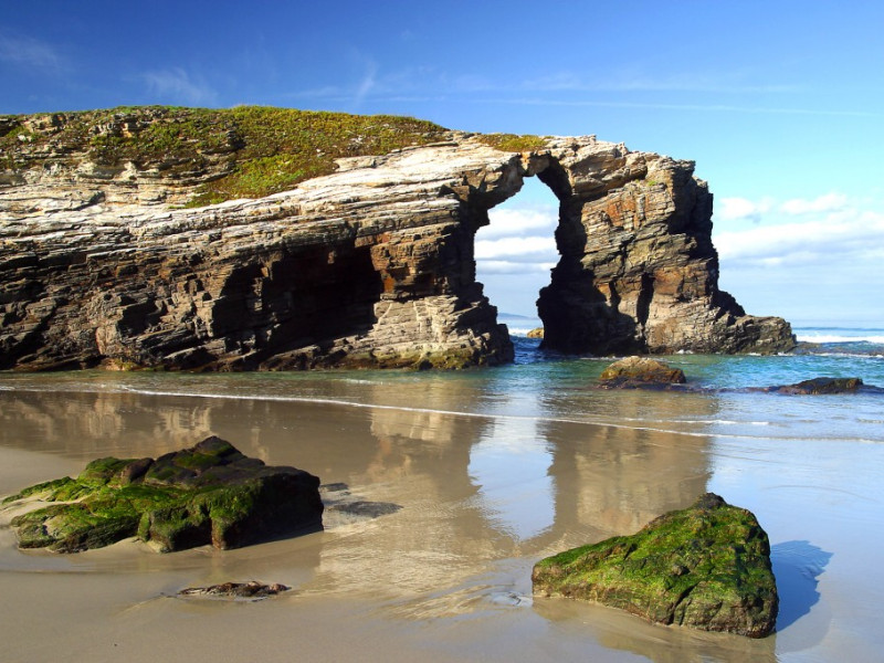 Praia das Catedrais