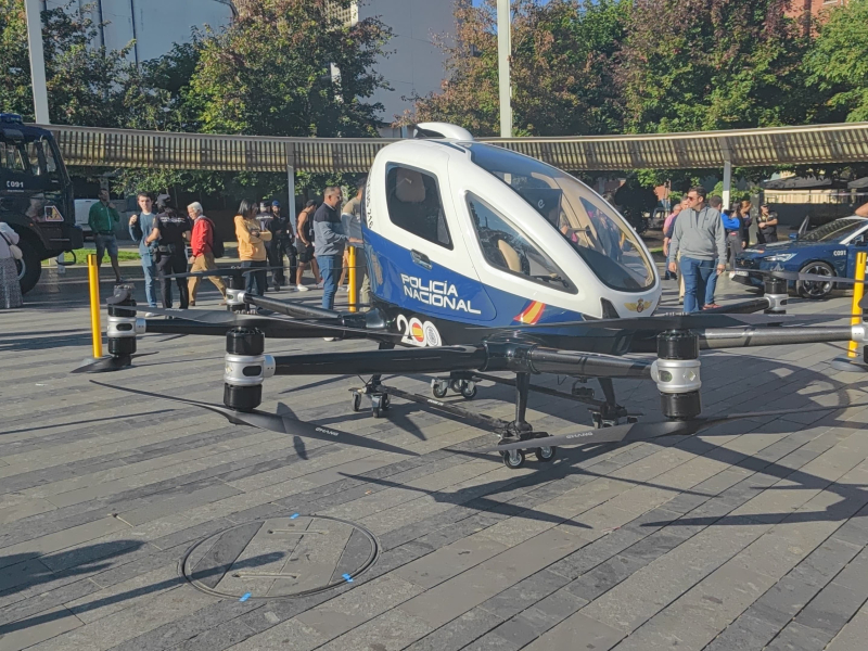 Megadron de la Policía Nacional en Bilbao