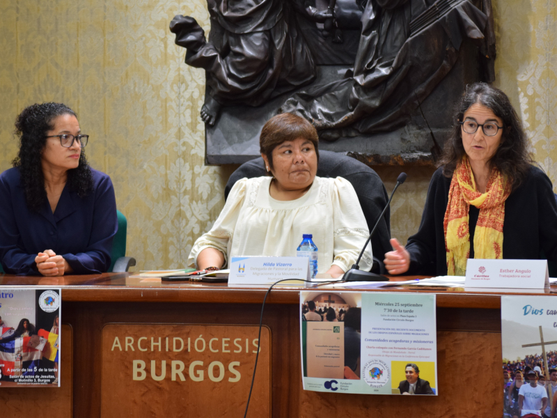 Esther Angulo, Hilda Vizarro y Francy Matilde Álvarez.