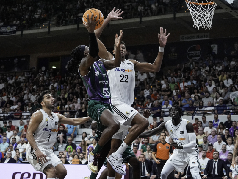 Unicaja acaba con la hegemonía del Real Madrid en Supercopa