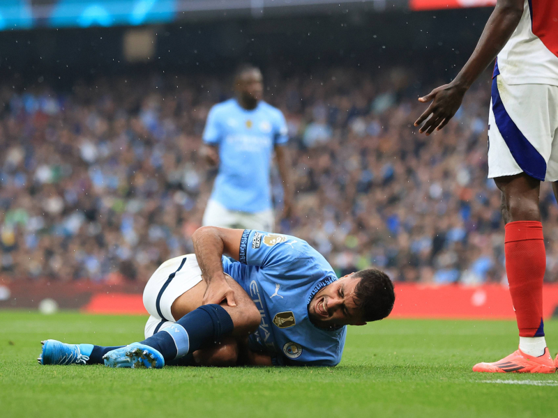 Rodri se lesiona en un Manchester City - Arsenal (Cordon Press)