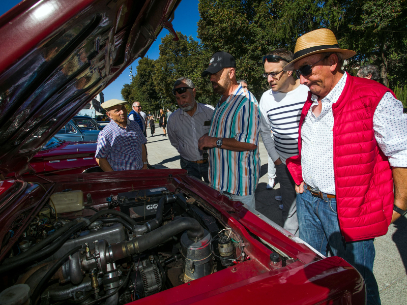 III Salida de coches antiguos y clásicos del Club Burgalés de Vehículos Históricos