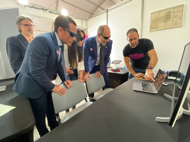 Exposiciones, microencuentros y talleres prácticos protagonizan la Feria de la Ciencia en Jaén y Linares