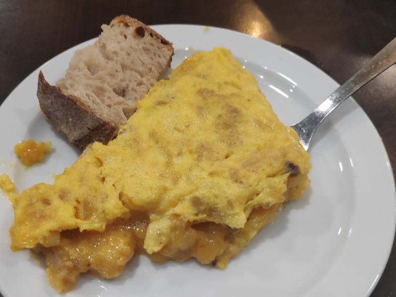 Tapa de tortilla de O Cabo (A Coruña)