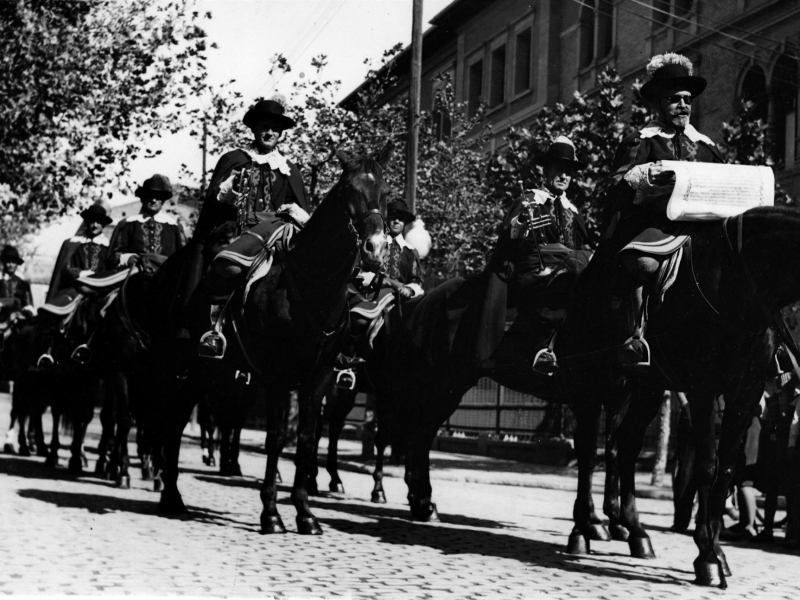 Imagen del pregón de las Fiestas del Pilar de 1950