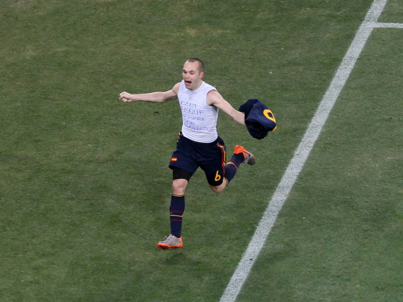 Iniesta celebra el gol que dio el Mundial a España en Sudáfrica