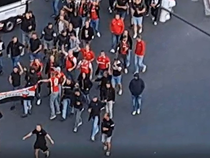 Ultras del AZ Alkmaar en Bilbao