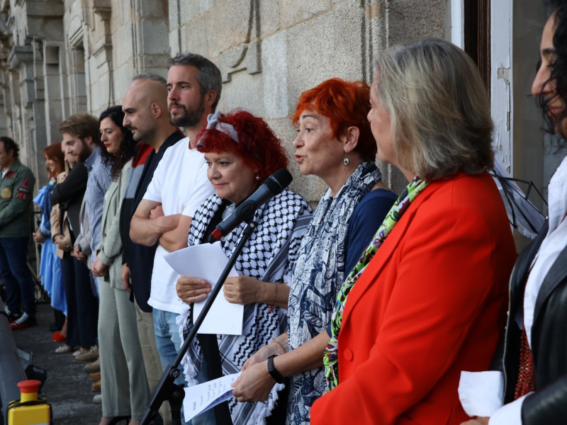 Darriba leyó el pregón de las patronales de San Froilán en el balcón del Ayuntamiento de Lugo