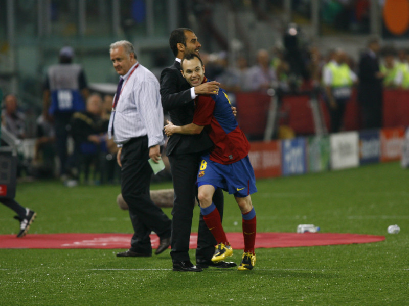 Andrés Iniesta y Pep GuardiolaPARTIDO BARCELONA MANCHESTER UNITED 
ALEGRIA CELEBRACION CAMPEONES 
INIESTA GUARDIOLA