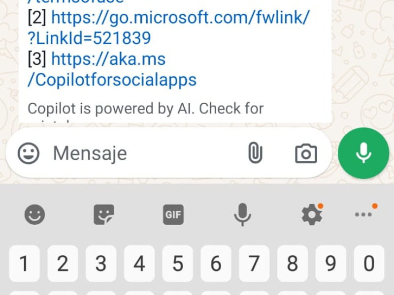 Indicaciones de Copilot, la IA de Microsoft, para instalarlo en tu WhatsApp