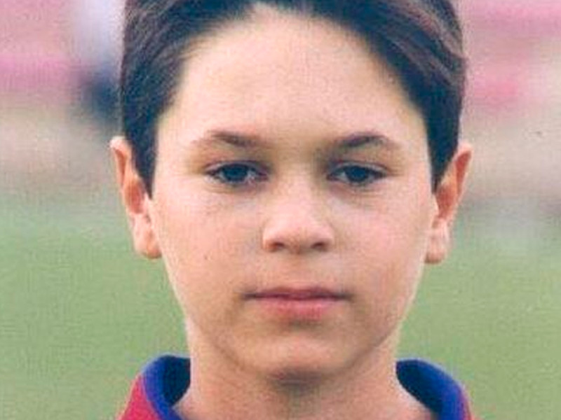 Andrés Iniesta, de niño, vistiendo la camiseta del FC Barcelona