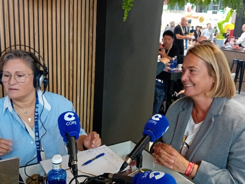 La alcaldesa de Motril muestra su apoyo una vez mas a los agricultores en Fruit Attraction