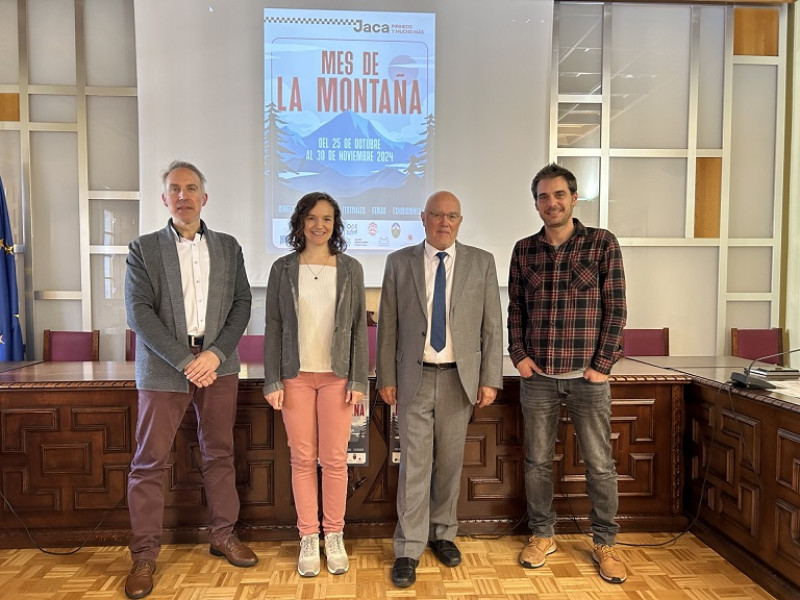 Presentación del Mes de la Montaña