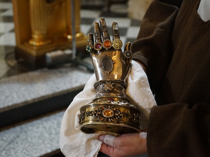 Mano incorrupta de Santa Teresa