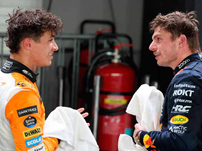 Lando Norris y Max Verstappen, durante el GP de Singapur de F1 en el Mundial 2024