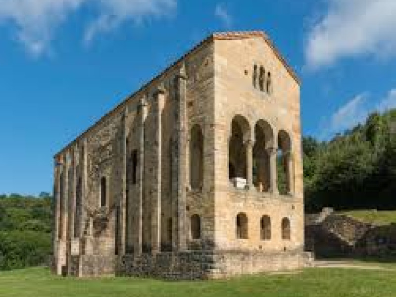 Santa María dle Naranco