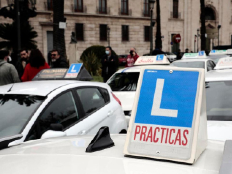 La intervención psicológica también llega a los cursos de recuperación de puntos del carnet