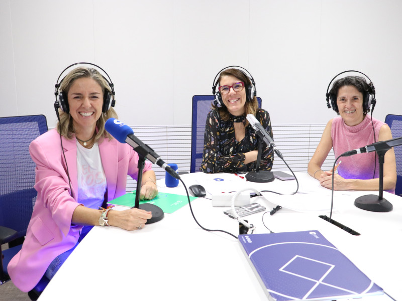 Ester Uriol, María Laviña y Beatriz Pérez Otín