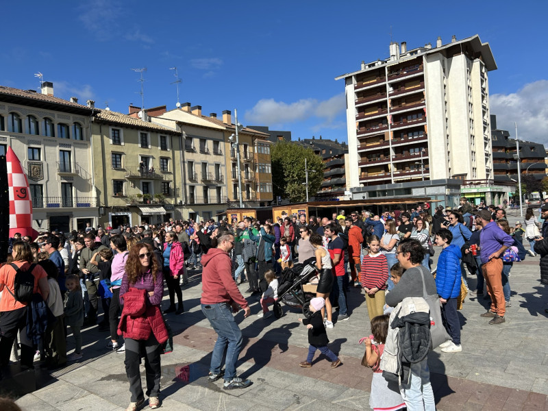 El público está disfrutando de las actividades programadas