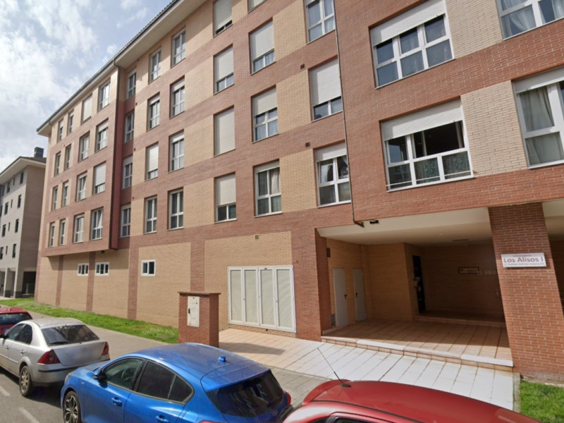 Edificio de la calle Ramón Gómez Lozana, en Nuevo Roces (Gijón)