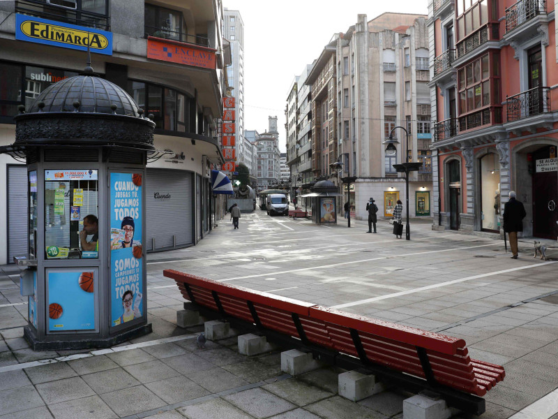 Una céntrica calle comercial de Oviedo