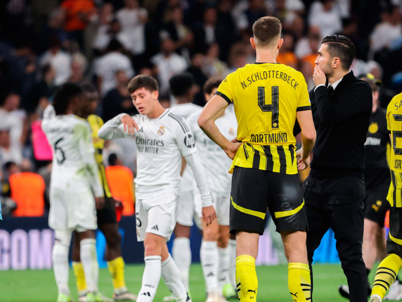 Nuri Sahin, entrenador del Dortmund, en el partido de Liga de Campeones frente al Real Madrid en el estadio Santiago Bernabéu