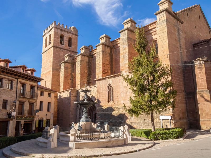 Iglesia y arquitectura de Mora de Rubielos, Teruel, España