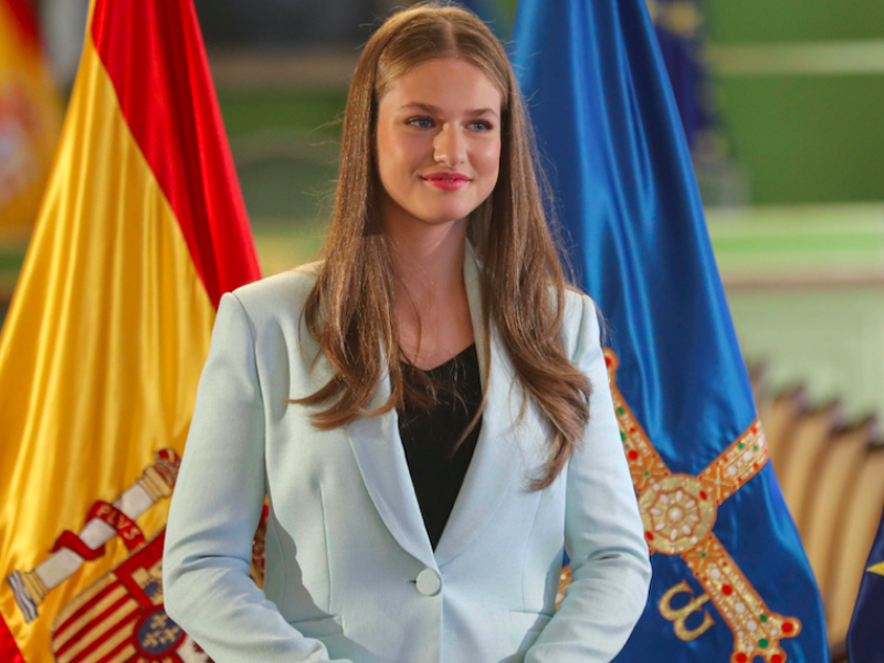 La Princesa de Asturias, en el Ayuntamiento de Oviedo