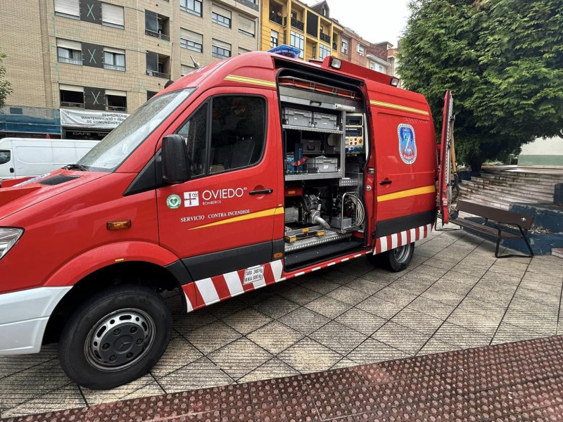 Vehículo del servicio de Bomberos de Oviedo