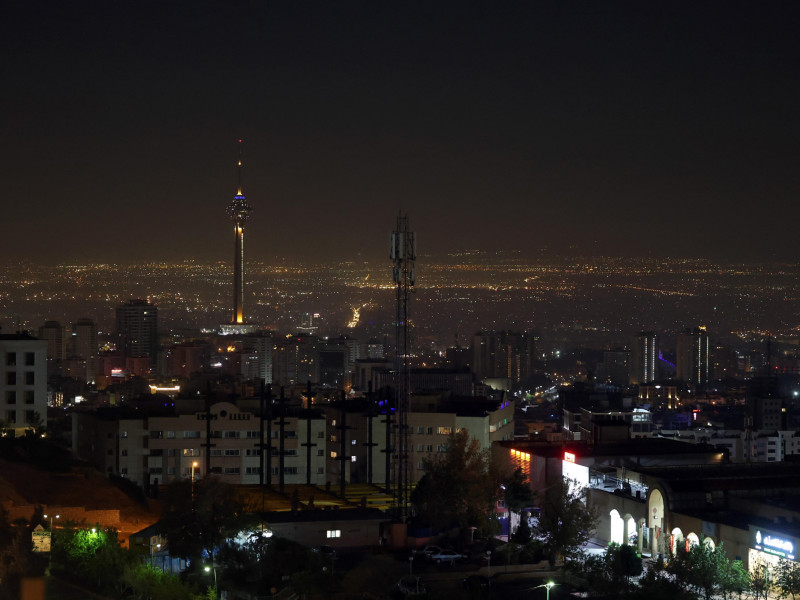 Ogólny widok na stolicę Teheranu, Iran, wcześnie, 26 października 2024 r. Rzecznik Izraelskich Sił Obronnych (IDF)