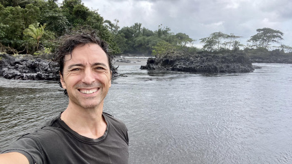 El Árbol de las Palabras: Andrés Pascual nos transporta a Guinea en busca de raíces, identidad y trascendencia