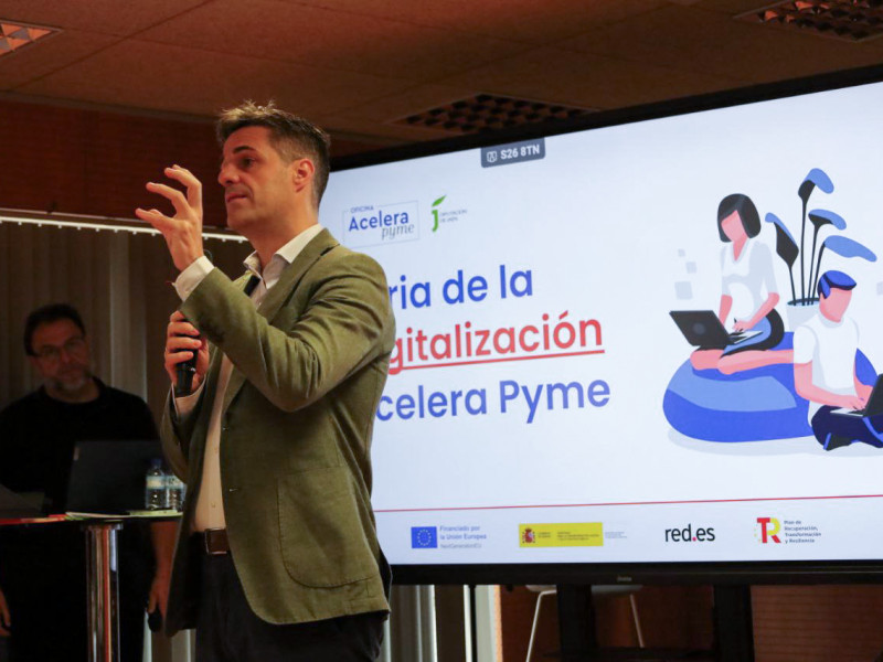 La Oficina Acelera Pyme de la Diputación Provincial de Jaén celebra con éxito la primera Feria de la Digitalización