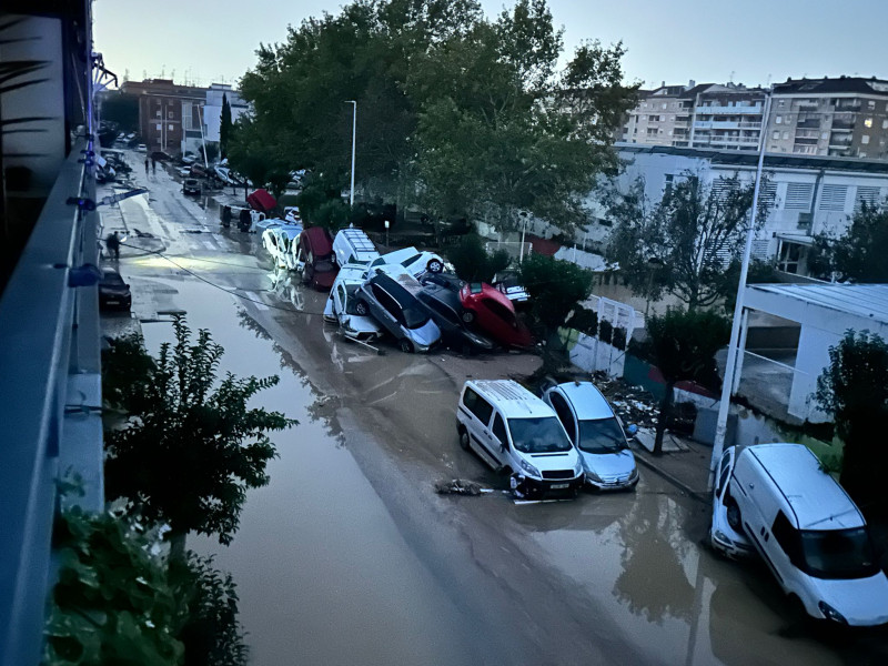 AMANECE EN VALENCIA TRAS LA DANA