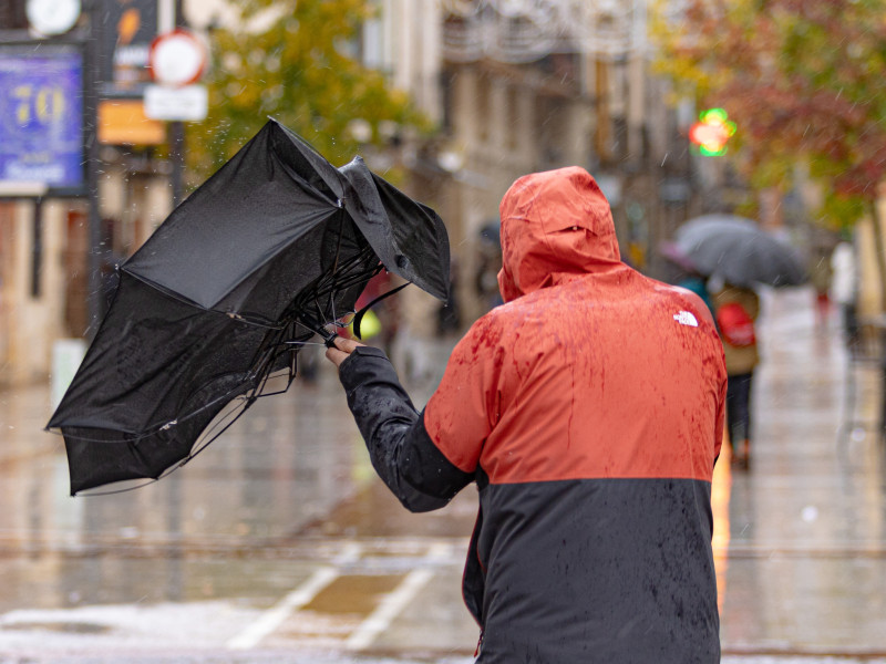 Lluvia y rachas de viento en Soria