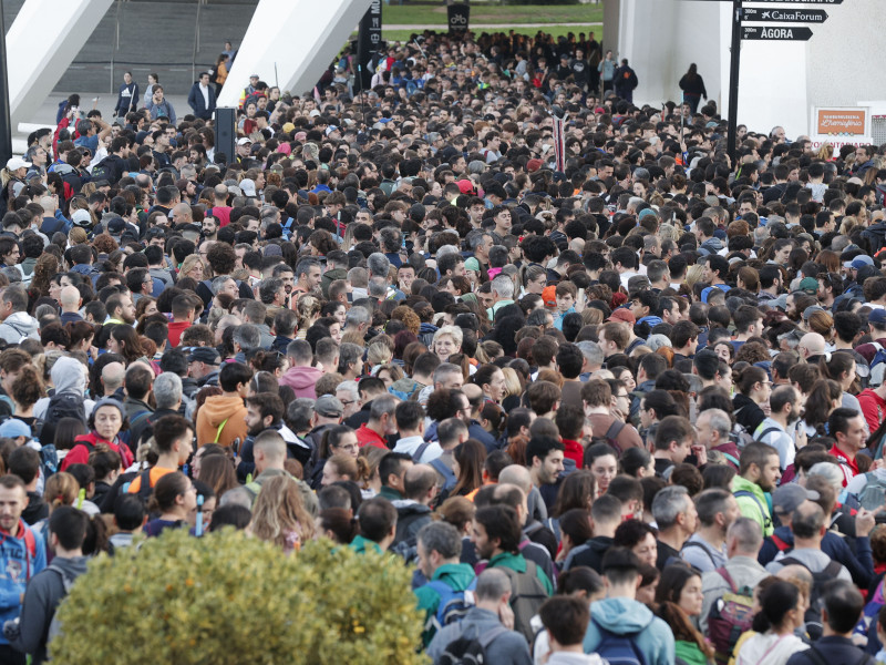 Miles de personas se han acercado a la Ciudad de las Artes y las Ciencias.